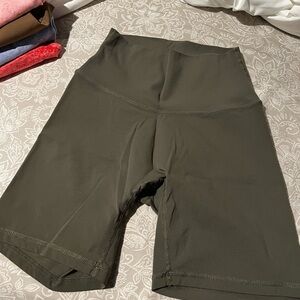 NVGTN Signature 2.0 Khaki Green Shorts